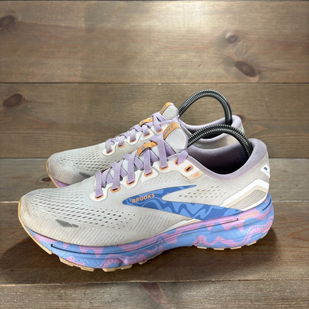 Brooks Ghost 15 Womens size 7.5 shoes white Mesh Lace Up running sneakers